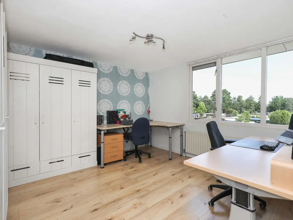 Kolkrijst 121, HOOGLAND