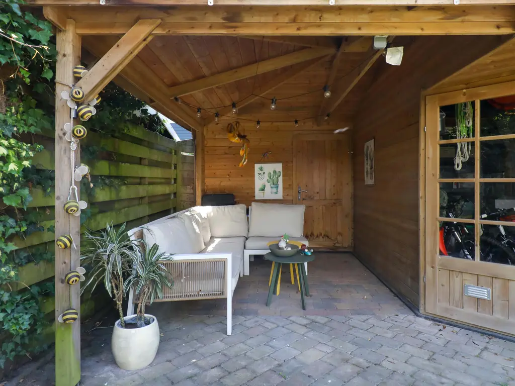 Kolkrijst 121, HOOGLAND