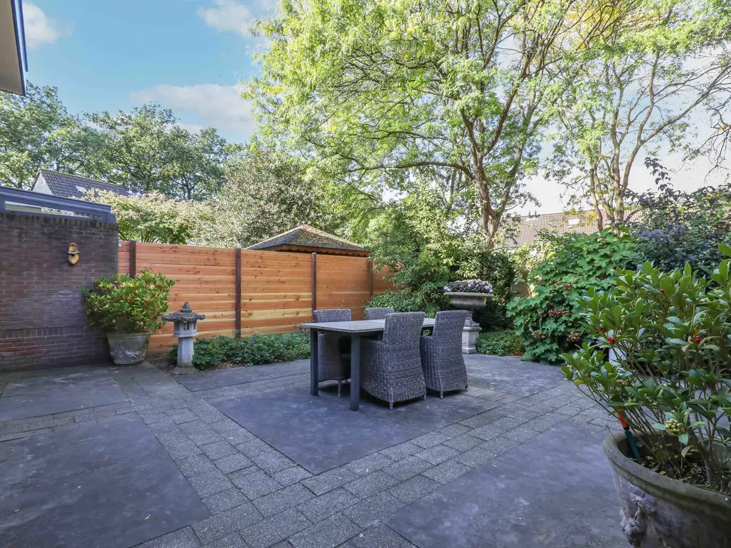 Houtsnijderpad 12, HOOGLAND