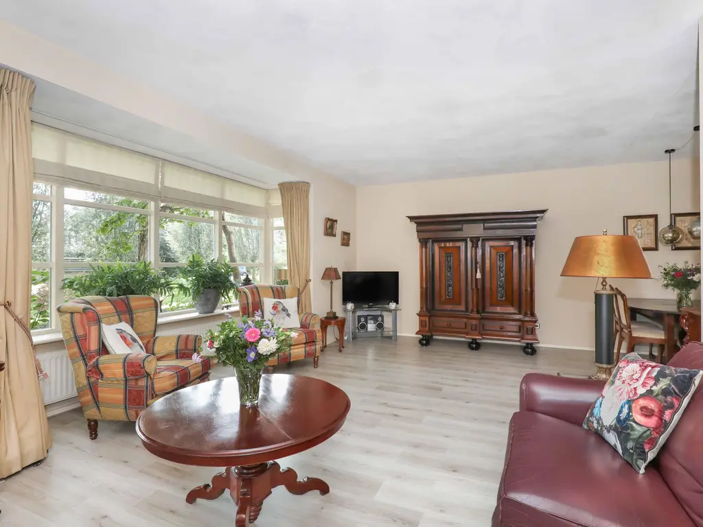 Houtsnijderpad 12, HOOGLAND