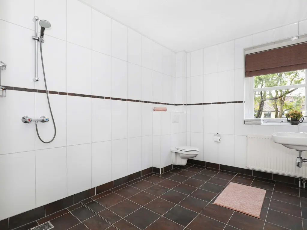 Houtsnijderpad 12, HOOGLAND