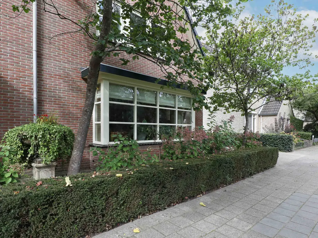 Houtsnijderpad 12, HOOGLAND