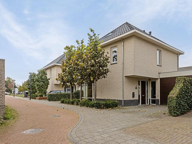 Foto van Achter de Hoven 2a
