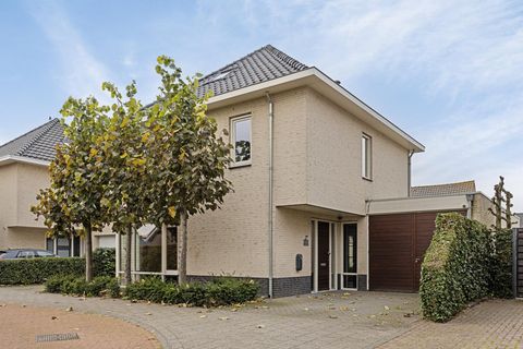 Achter de Hoven 2a