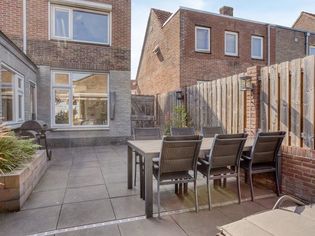 Foto van Vooreinde 14