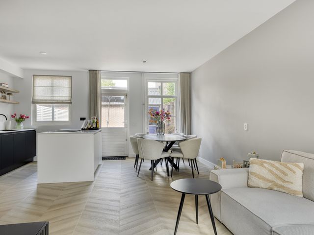 Foto van Zustersteeg 2