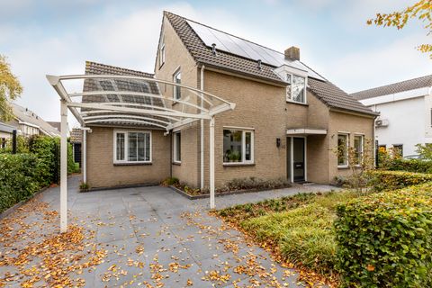 Vincent van Goghlaan 40