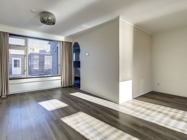 Foto van Burgemeester Teijssenlaan 25