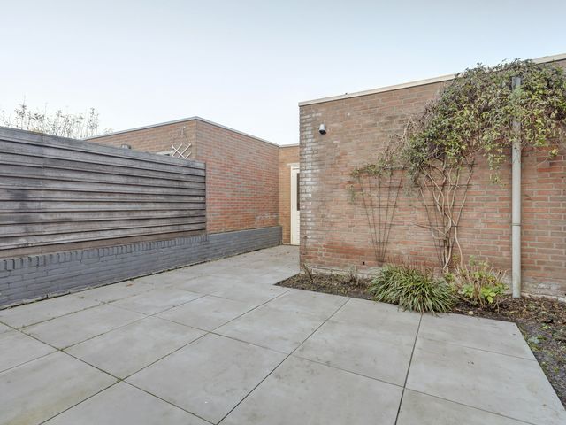 Foto van Burgemeester Teijssenlaan 25