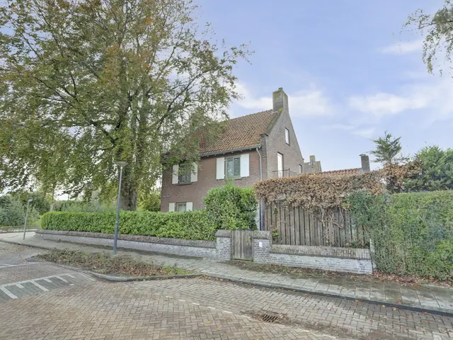Foto van Noorder Parallelweg 51