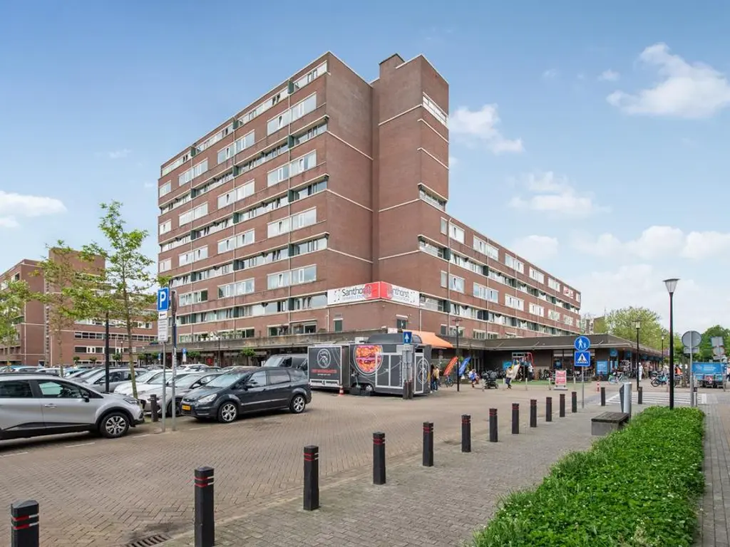 Laan van Ouderzorg 82, LEIDERDORP