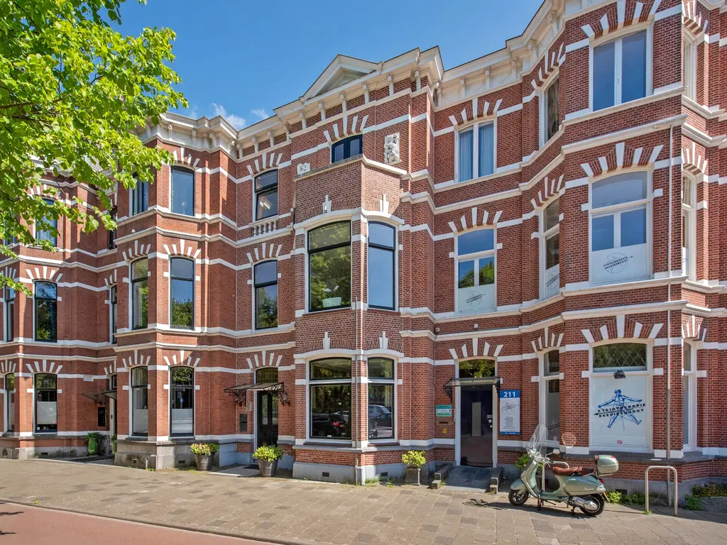Bezuidenhoutseweg 211, 'S-GRAVENHAGE