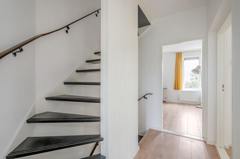 Tussenwoning te koop: Abraham Lincolnlaan 11, Rijswijk