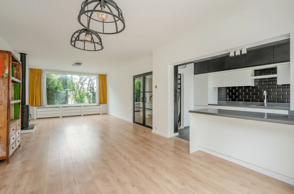 Tussenwoning te koop: Abraham Lincolnlaan 11, Rijswijk