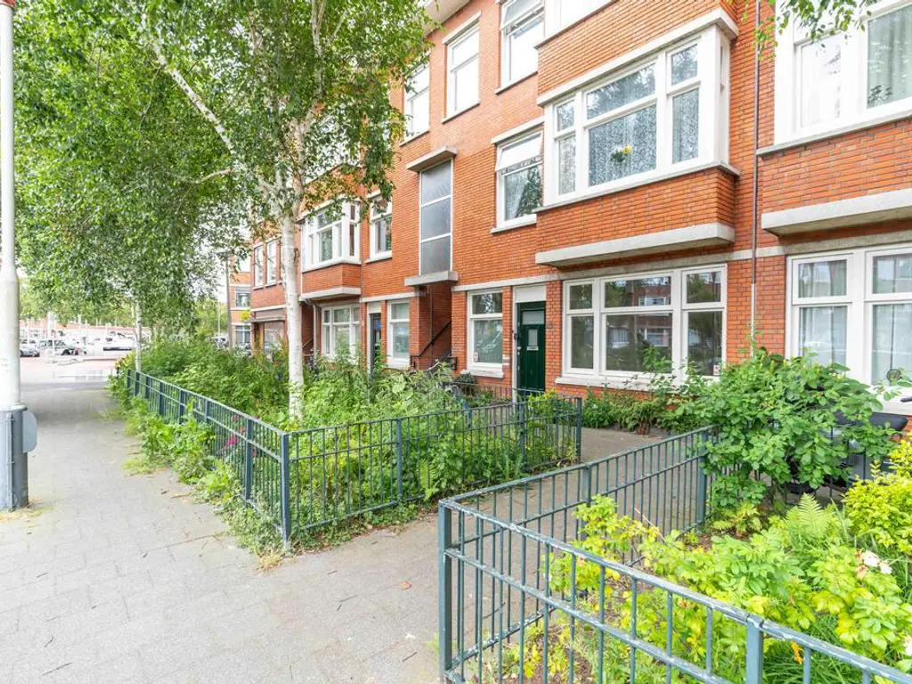 Hattemlaan 21, 'S-GRAVENHAGE
