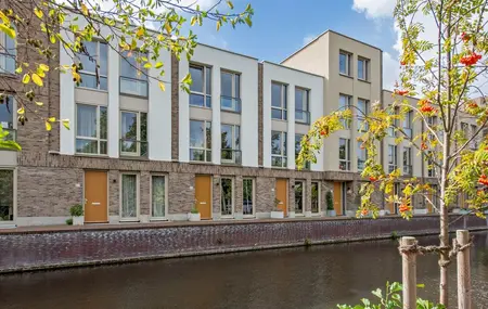 Schoorlaan 60, LEIDSCHENDAM