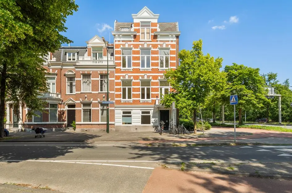Jan van Nassaustraat 5D