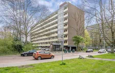 Isabellaland 1166, 'S-GRAVENHAGE