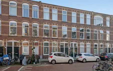 Johannes Camphuijsstraat 132, 'S-GRAVENHAGE