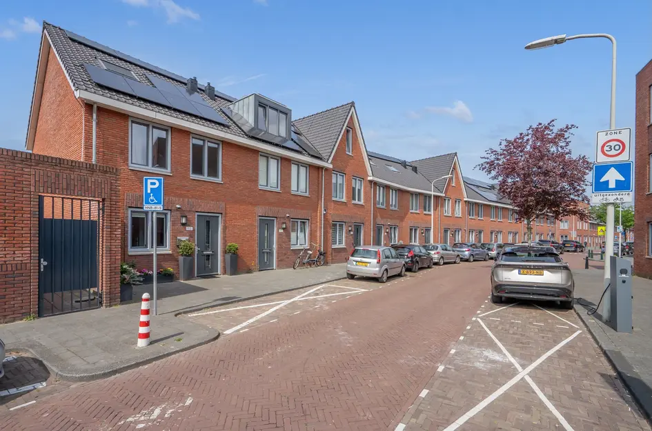 Abraham van Beyerenstraat 115