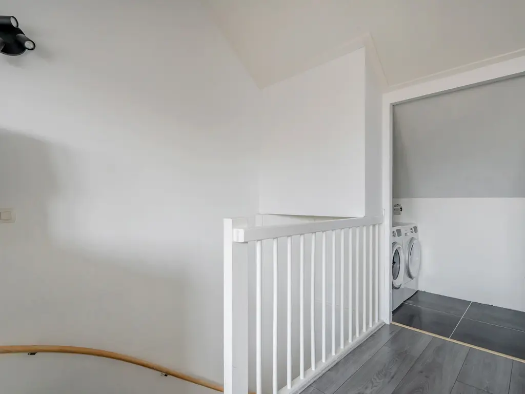 Abraham van Beyerenstraat 115, 'S-GRAVENHAGE