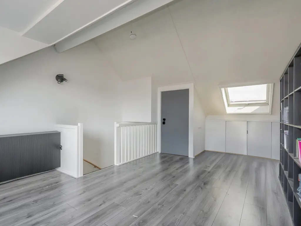 Abraham van Beyerenstraat 115, 'S-GRAVENHAGE