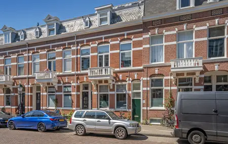 Renbaanstraat 33A, 'S-GRAVENHAGE