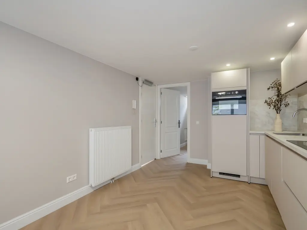 Renbaanstraat 33A, 'S-GRAVENHAGE