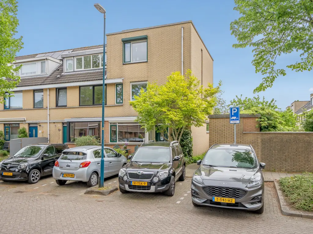 Teakhout 24, ZOETERMEER