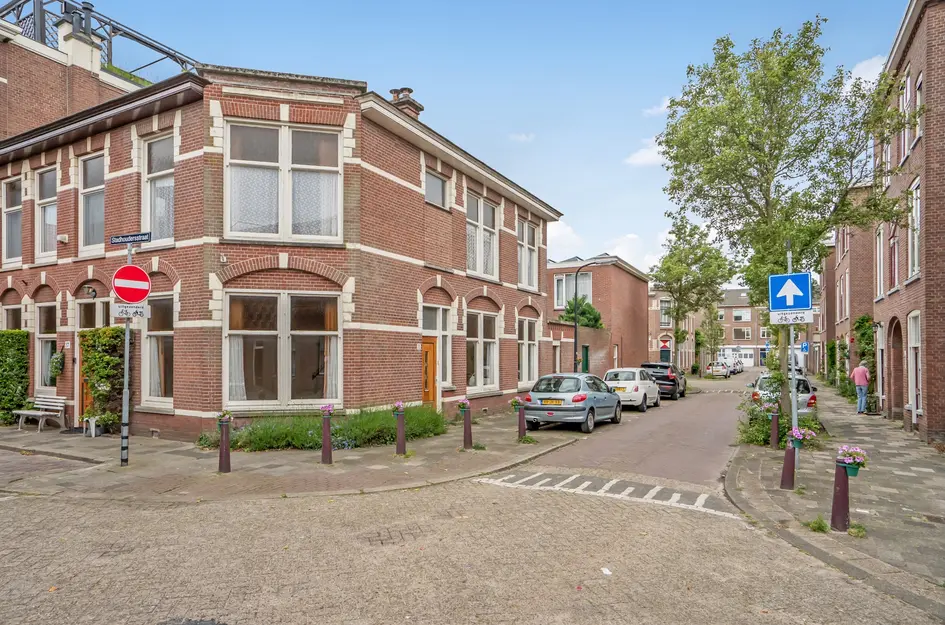 Rozenstraat 1