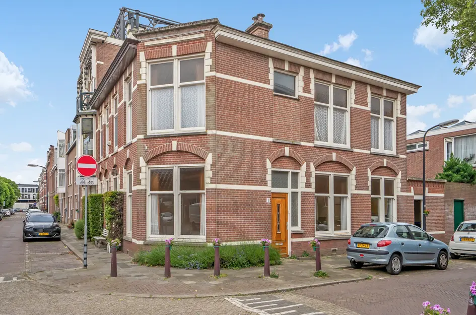 Rozenstraat 1