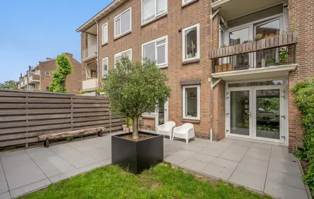 Rembrandtkade 74, RIJSWIJK