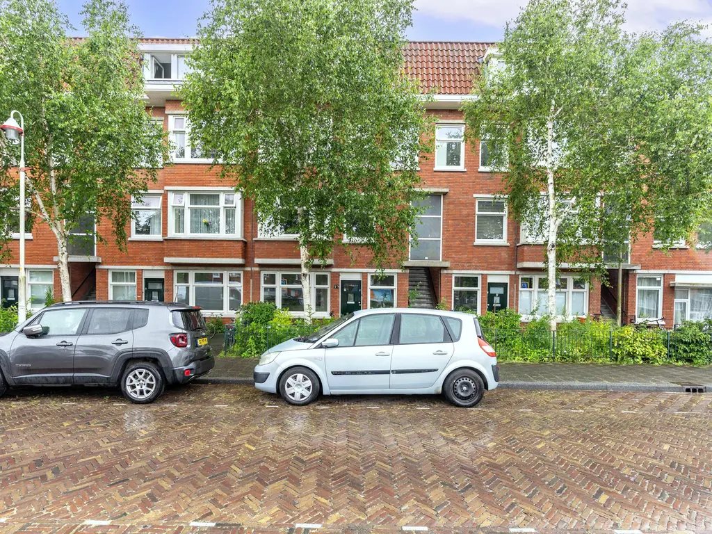 Hattemlaan 19, 'S-GRAVENHAGE