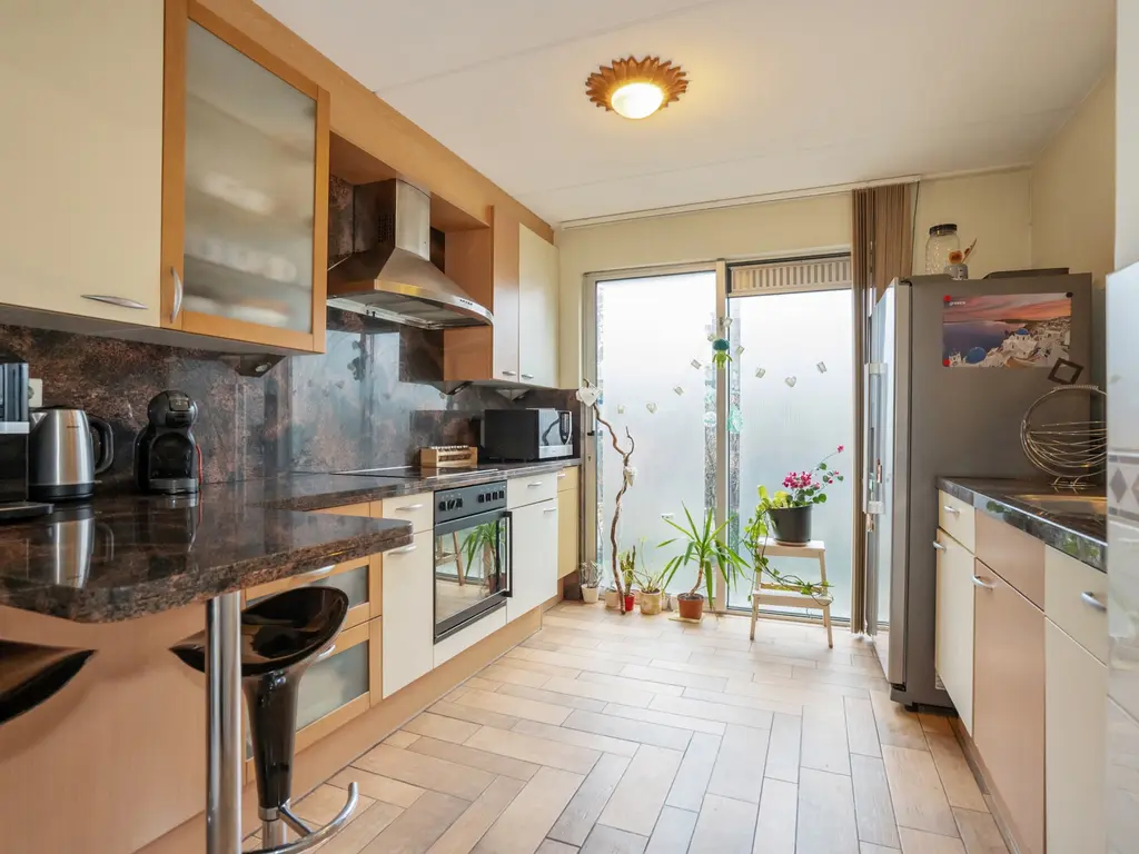 Stiemensvaart 41, 'S-GRAVENHAGE