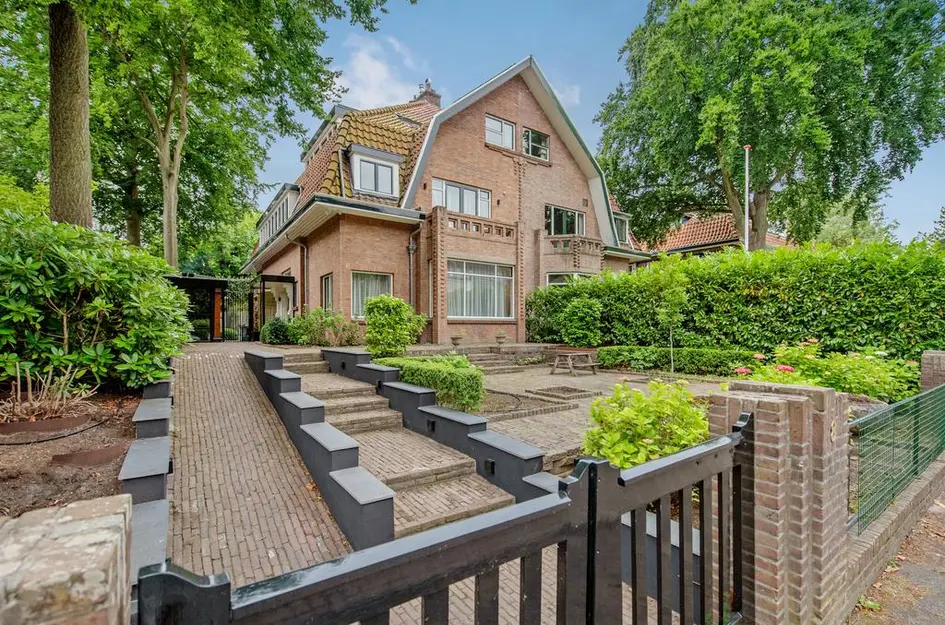 Van Bommellaan 8