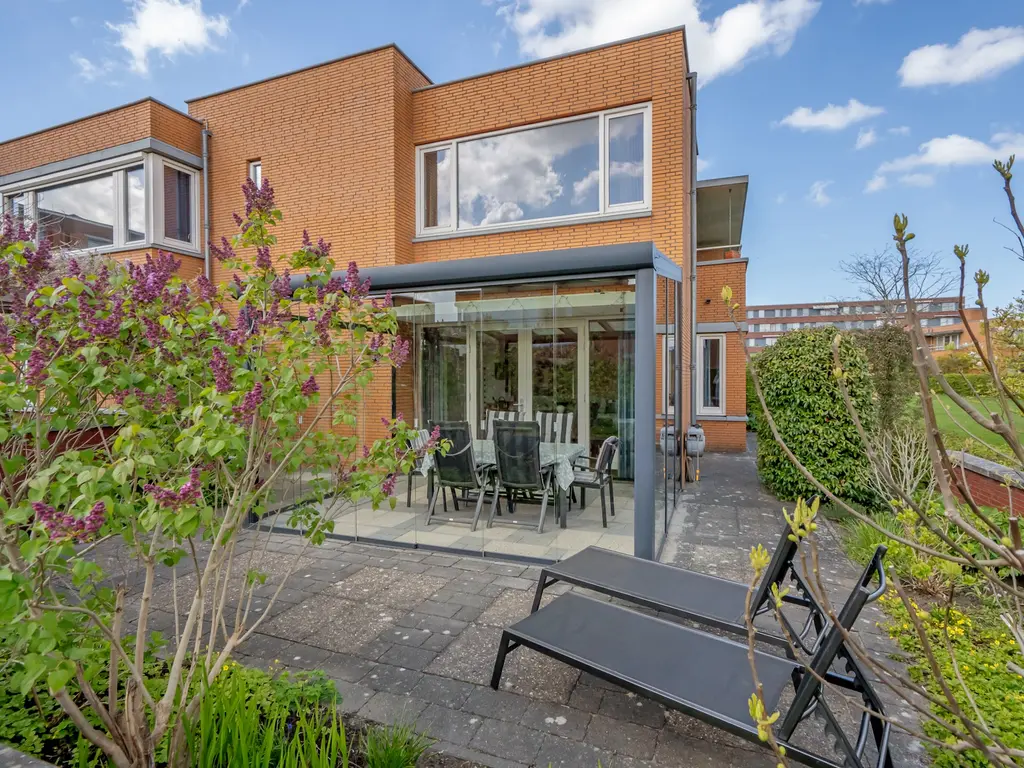 Friendshipring 7, NOOTDORP