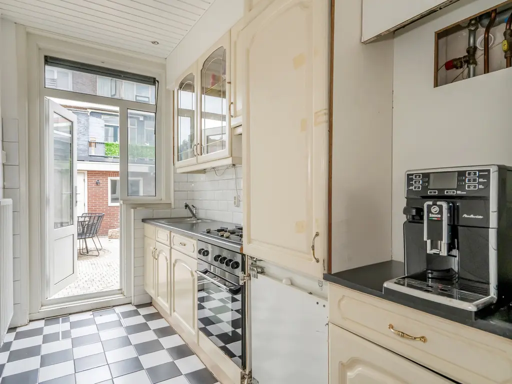Van Zeggelenlaan 421, 'S-GRAVENHAGE