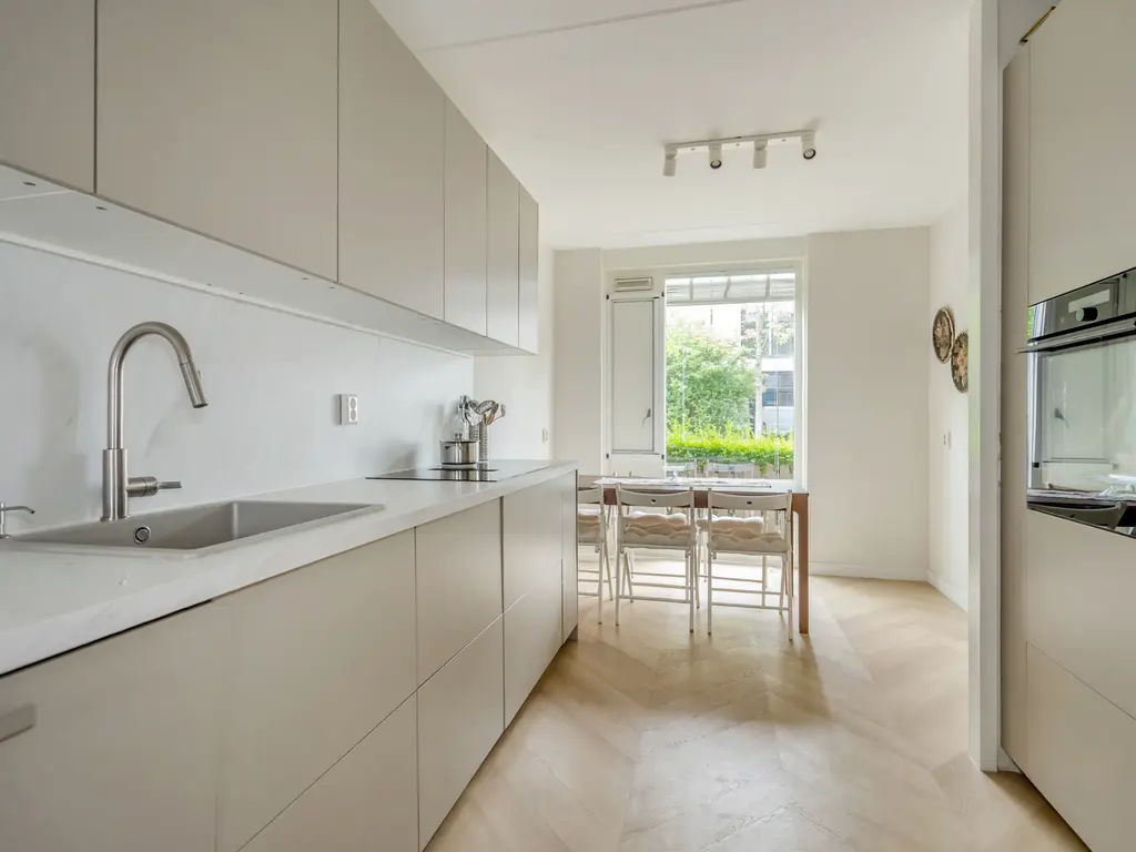 Rietgorsstraat 30, 'S-GRAVENHAGE