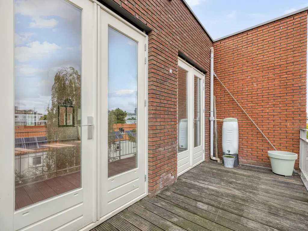 Wolterbeekstraat 50, 'S-GRAVENHAGE