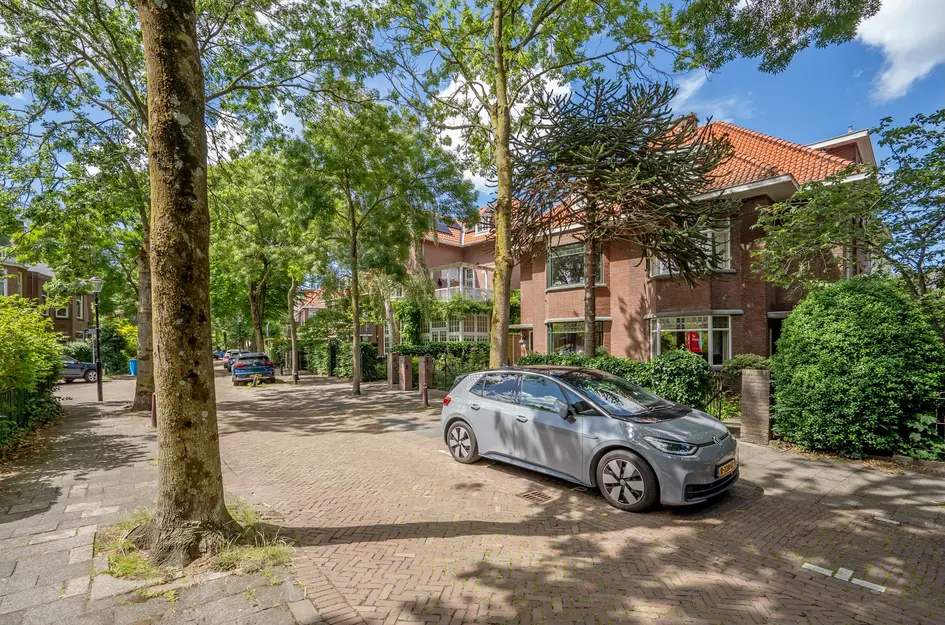 Regentesselaan 17a