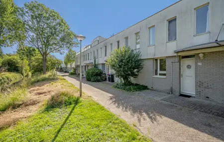 Pelikaansingel 27, DELFT