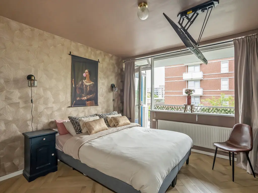 Alphons Diepenbrockhof 50, 'S-GRAVENHAGE