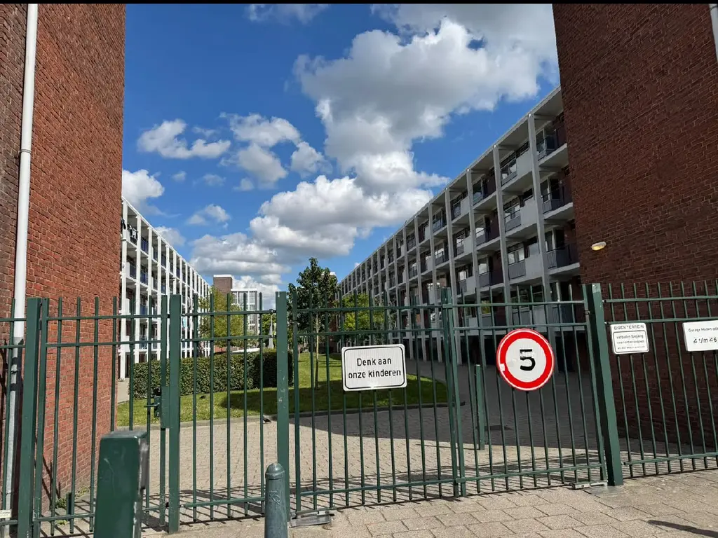Hazenrade , 'S-GRAVENHAGE