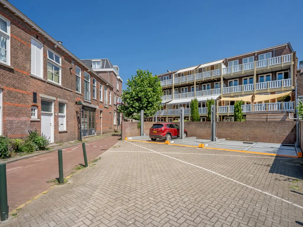 Badhuiskade 4G, 'S-GRAVENHAGE