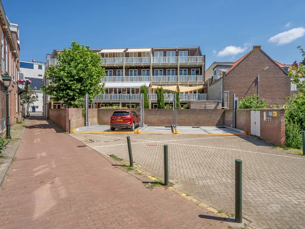 Badhuiskade 4G, 'S-GRAVENHAGE