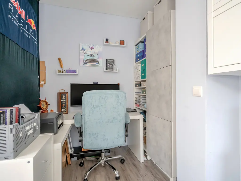 Van der Hoopstraat 37, 'S-GRAVENHAGE