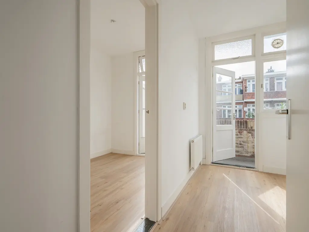 Perenstraat 21, 'S-GRAVENHAGE
