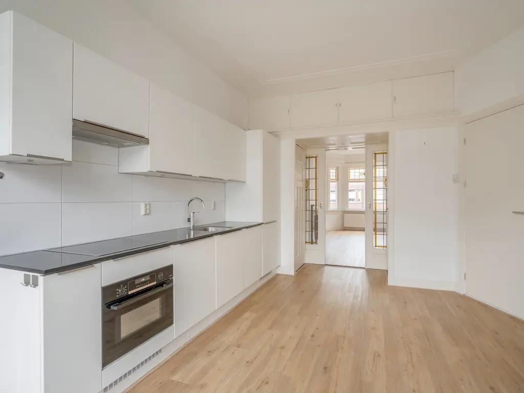Perenstraat 21, 'S-GRAVENHAGE