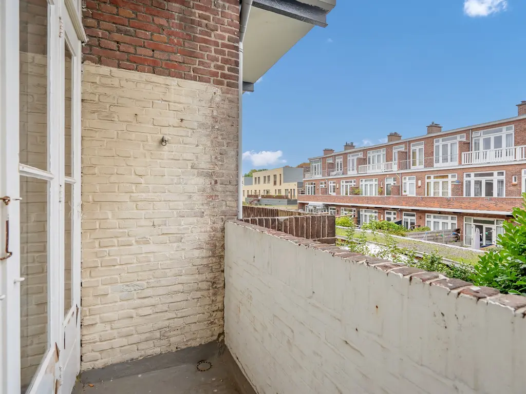 Perenstraat 21, 'S-GRAVENHAGE