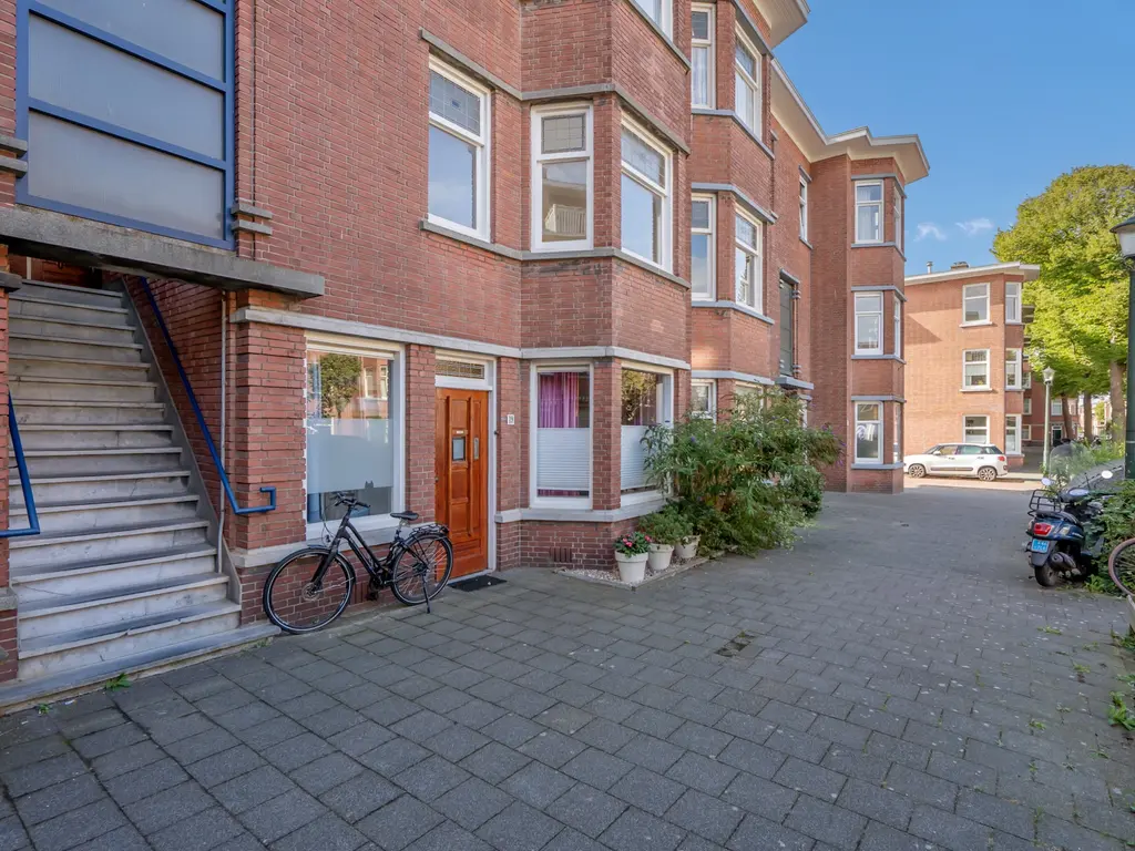Perenstraat 21, 'S-GRAVENHAGE